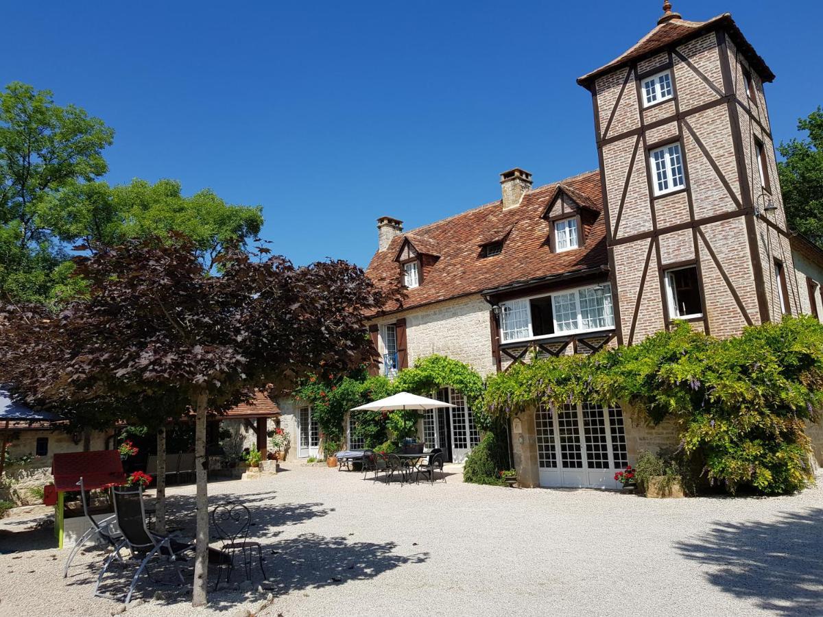 Bed and Breakfast Moulin Du Soustre Cavagnac Exterior foto
