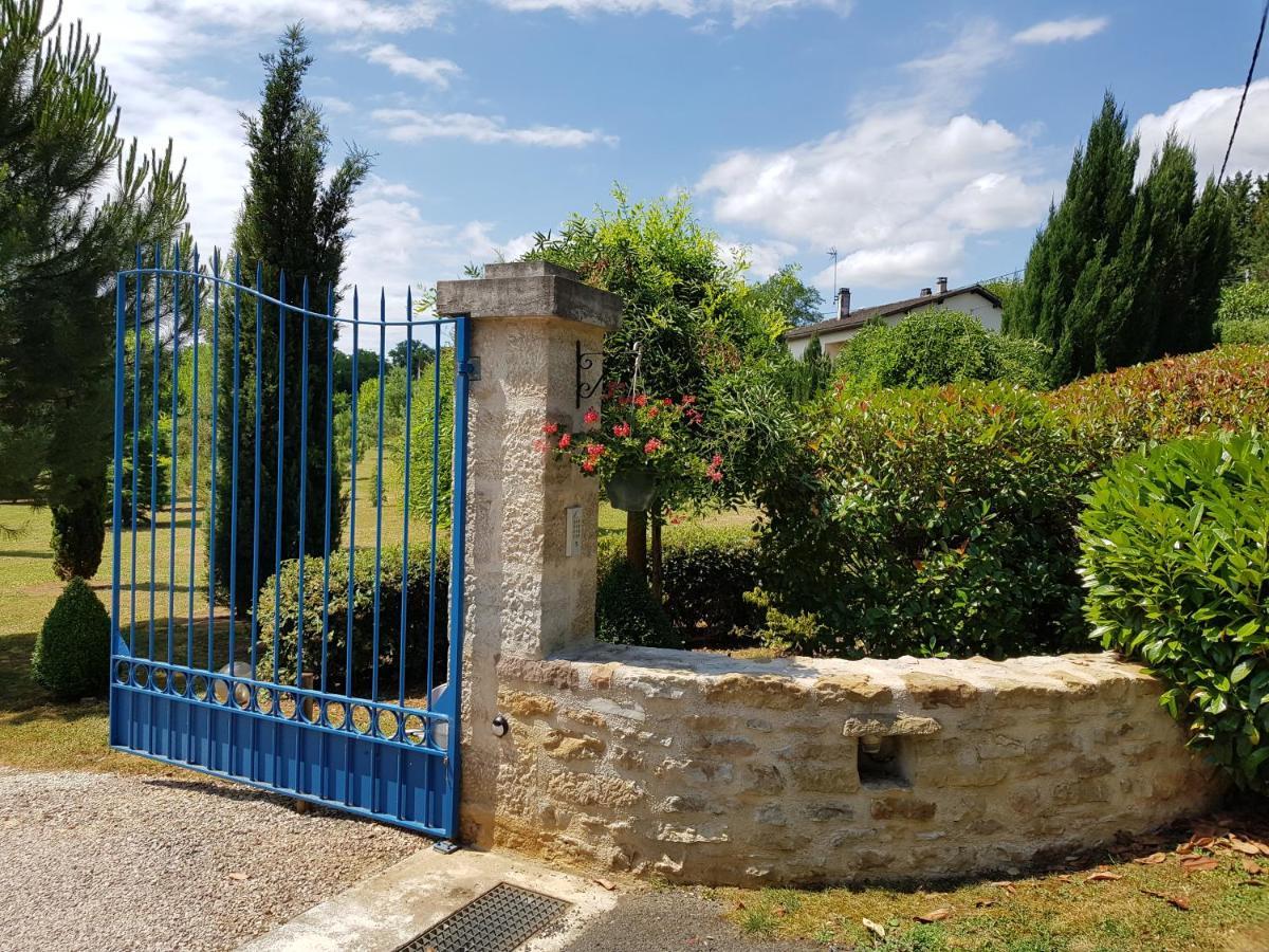 Bed and Breakfast Moulin Du Soustre Cavagnac Exterior foto
