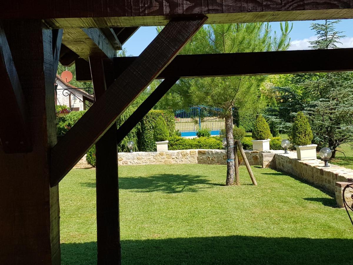 Bed and Breakfast Moulin Du Soustre Cavagnac Exterior foto